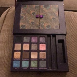 Urban Decay Book of Shadows Vol. 2